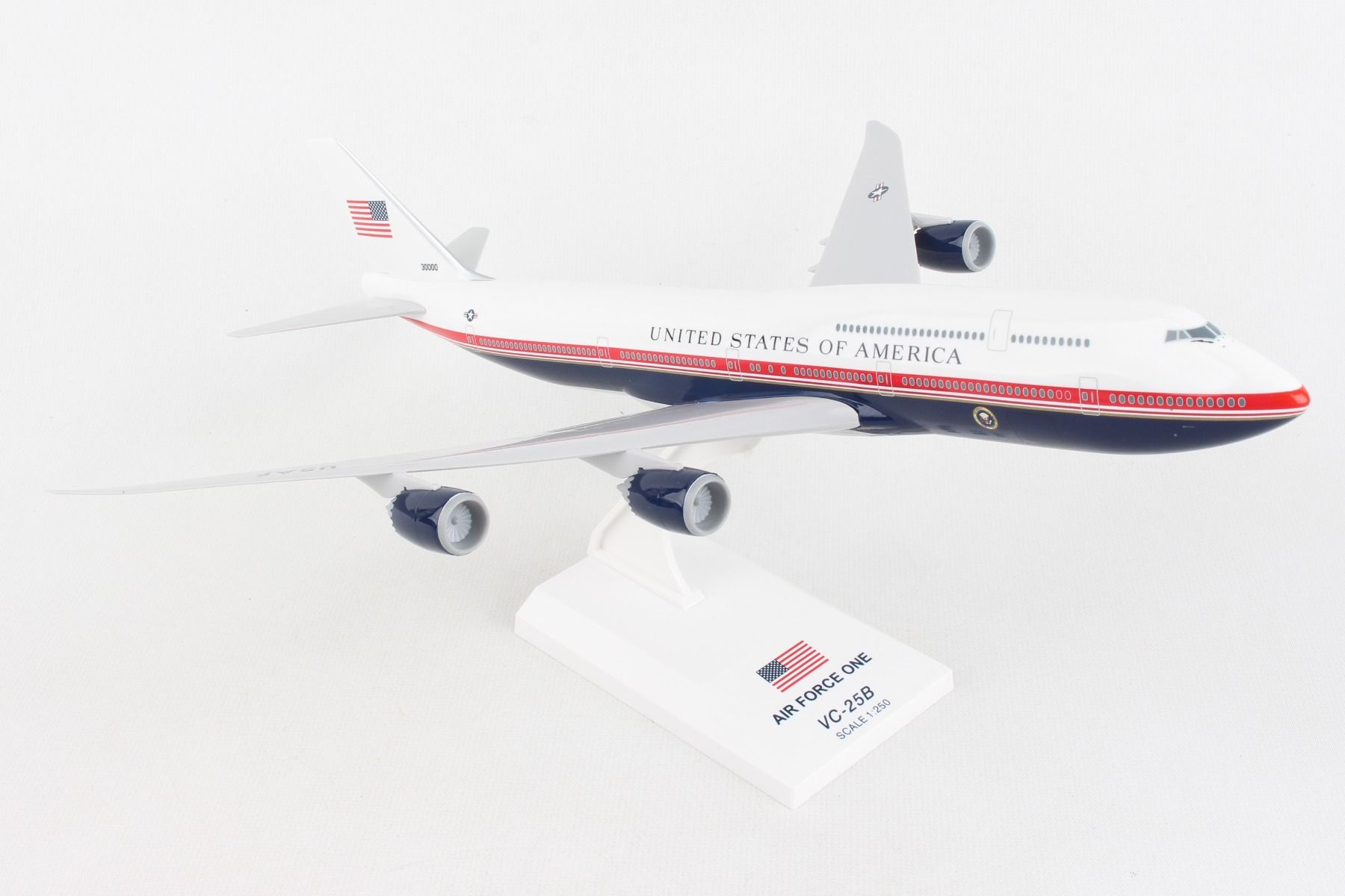 SKYMARKS AIR FORCE ONE 747-8 1/250 (VC25B) #30000