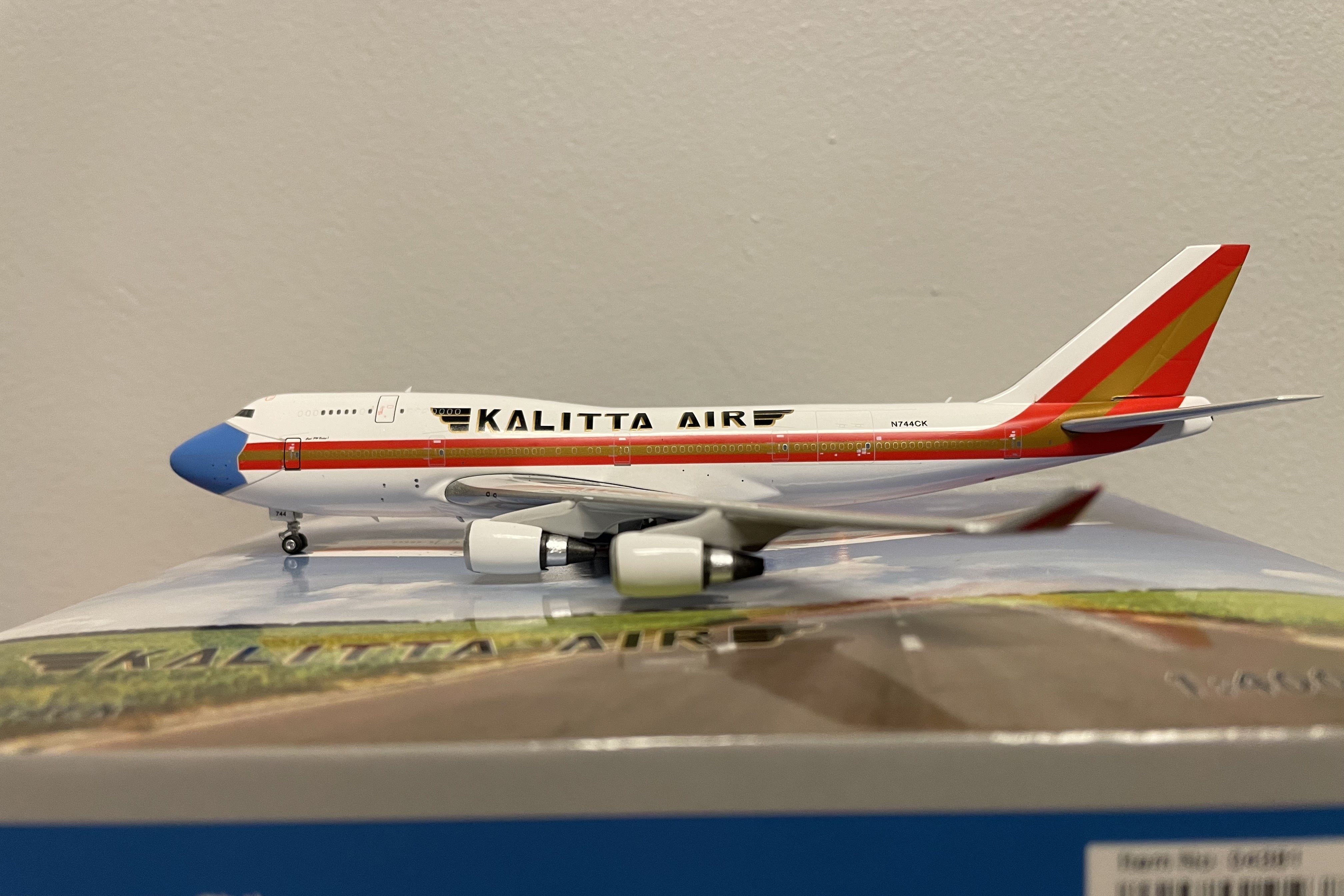1:400 Phoenix Models Kalitta Air Cargo Boeing 747-400 