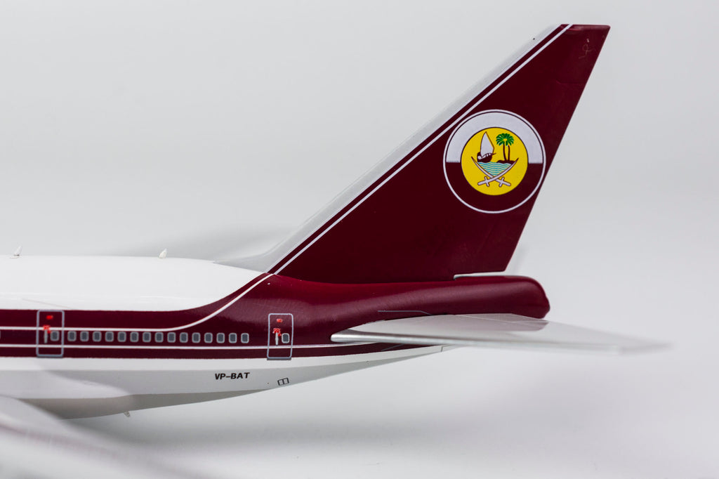 1:400 NG Models Qatari Amiri Private Boeing 747SP VP-BAT NG07003