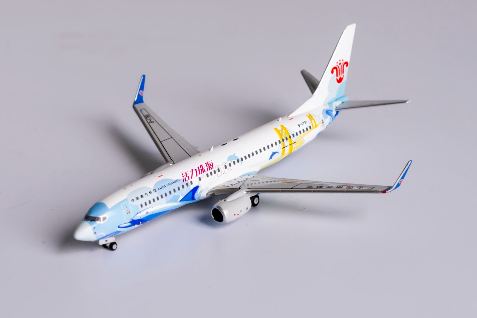 1:400 NG Models China Southern Boeing 737-800 
