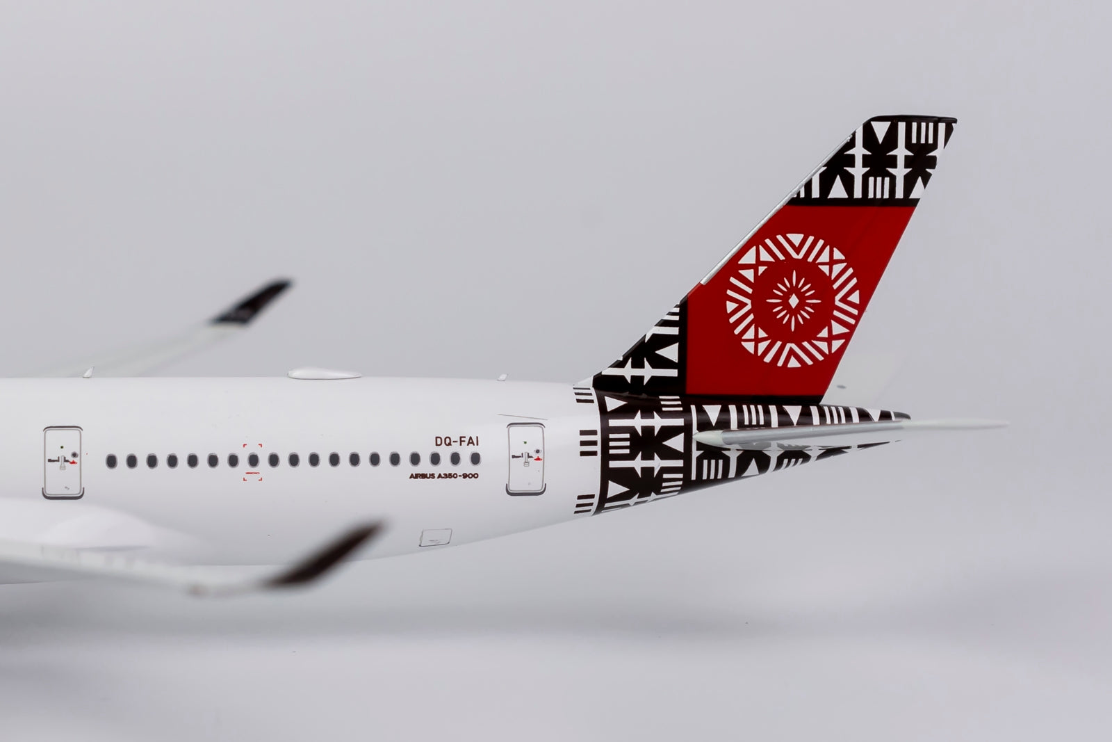 1:400 NG Models Fiji Airways Airbus A350-900 BQ-FAI NG39038 – RM 