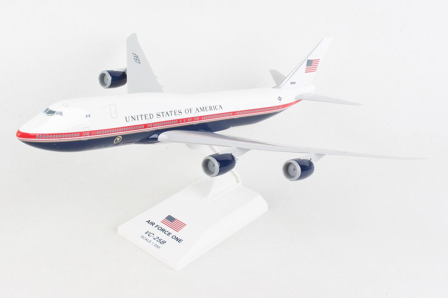 SKYMARKS AIR FORCE ONE 747-8 1/250 (VC25B) #30000