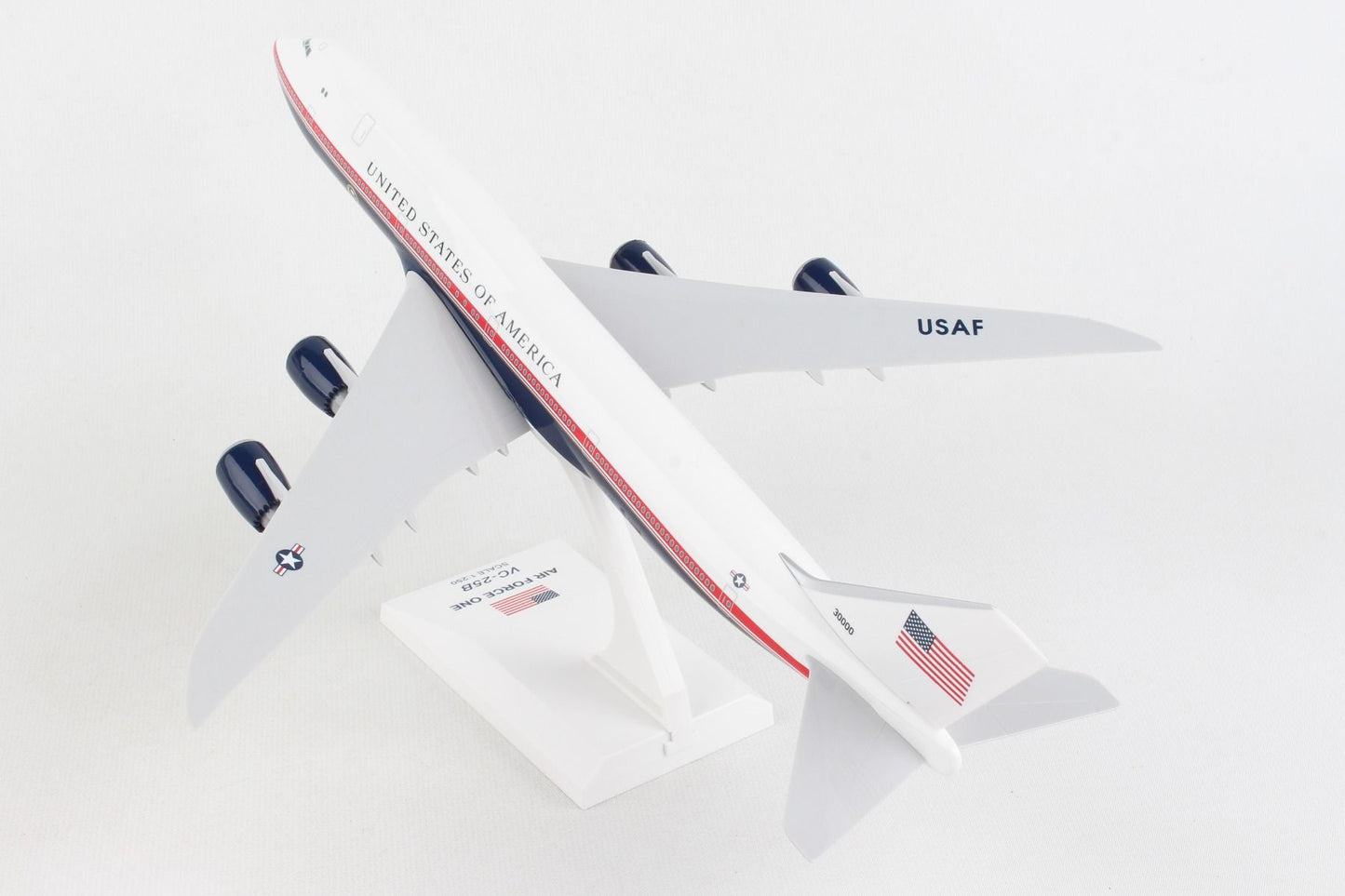 SKYMARKS AIR FORCE ONE 747-8 1/250 (VC25B) #30000