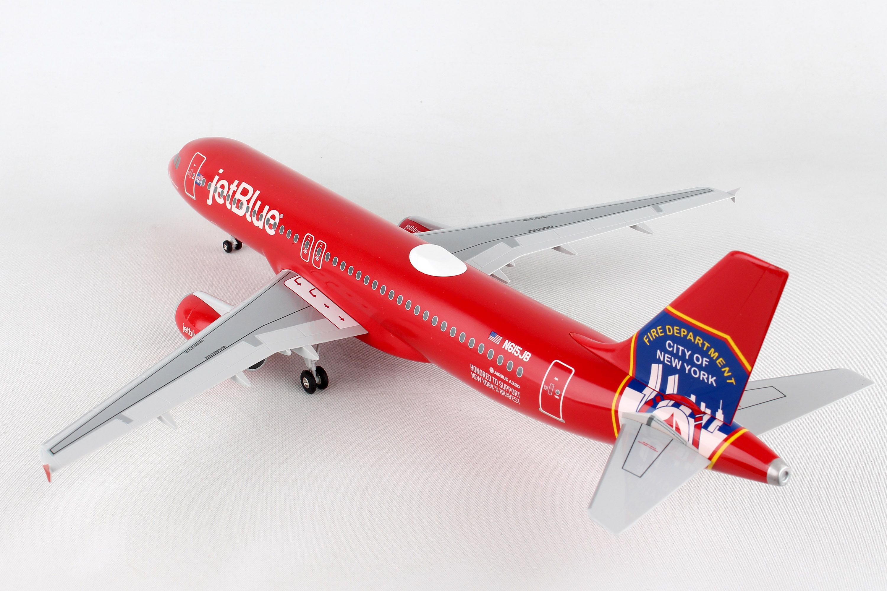 SKYMARKS JETBLUE A320 1/100 FDNY W/WOOD STAND & GEAR – RM Model Store