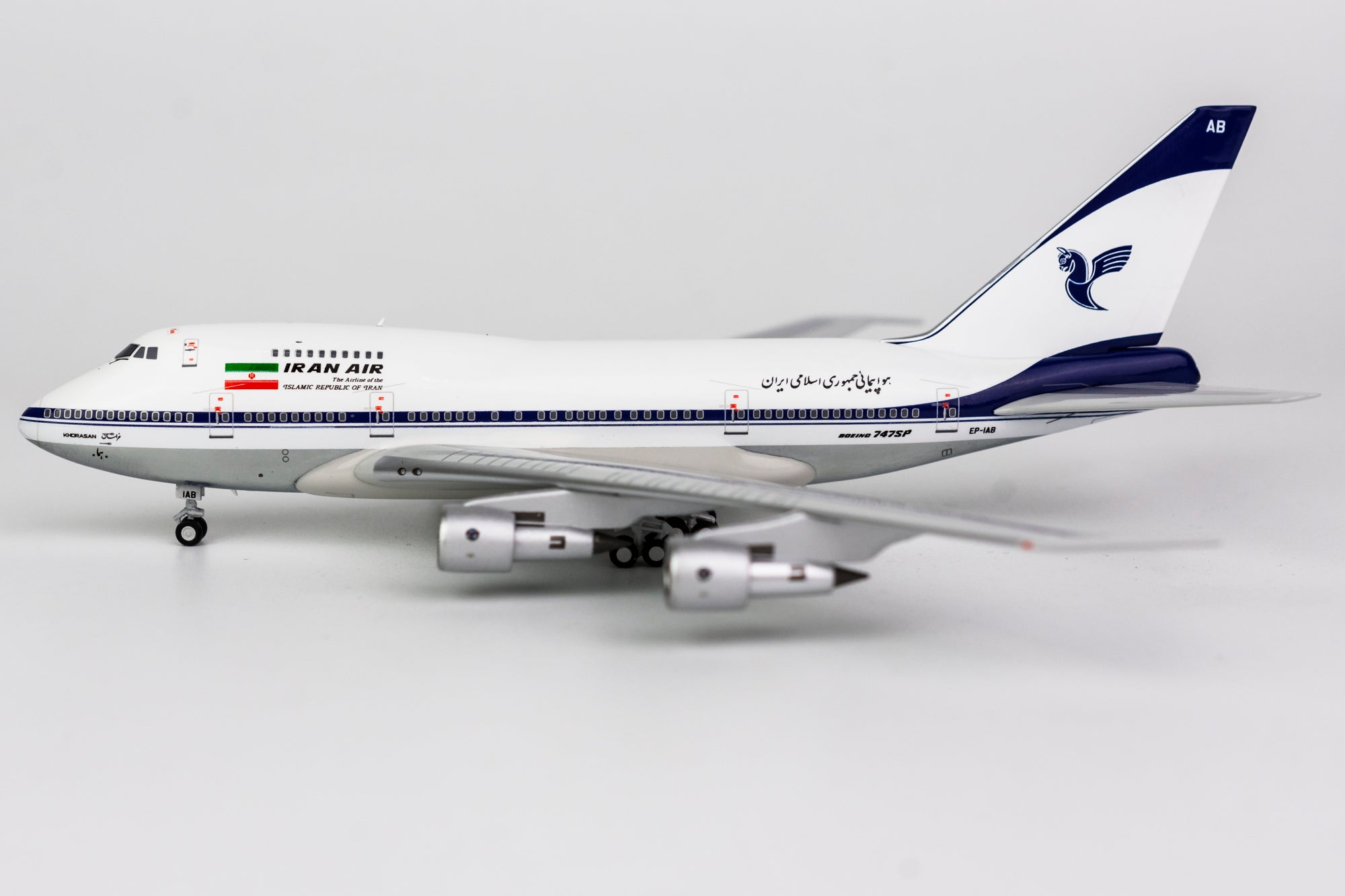 1:400 NG Models Iran Air Boeing 747SP 