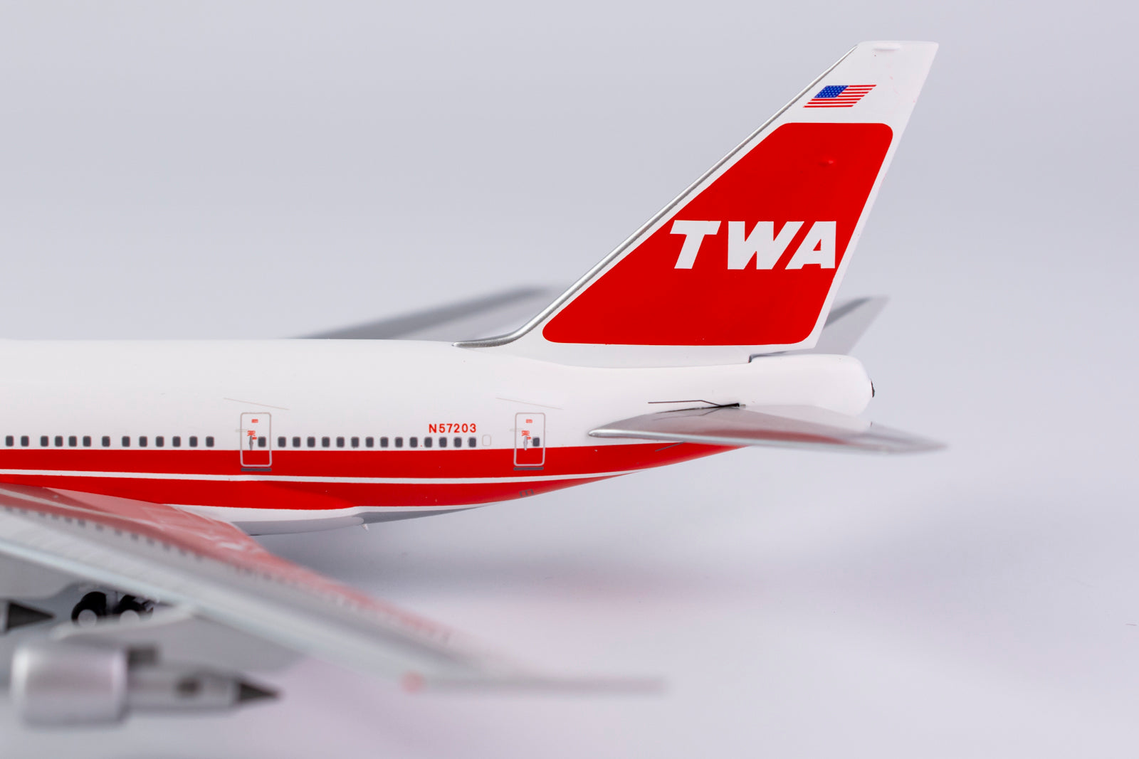 1:400 NG Models Trans World Airlines (TWA) Boeing 747SP 