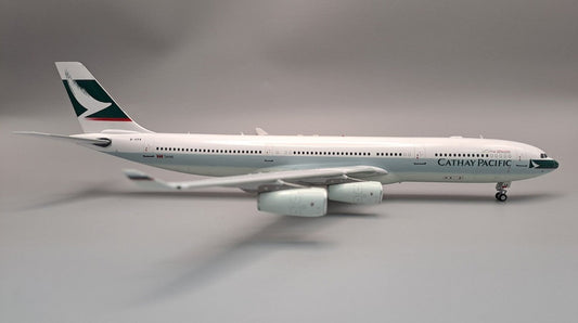 White Box Models WB-A340-3-010 Cathay Pacific Airbus A340-313