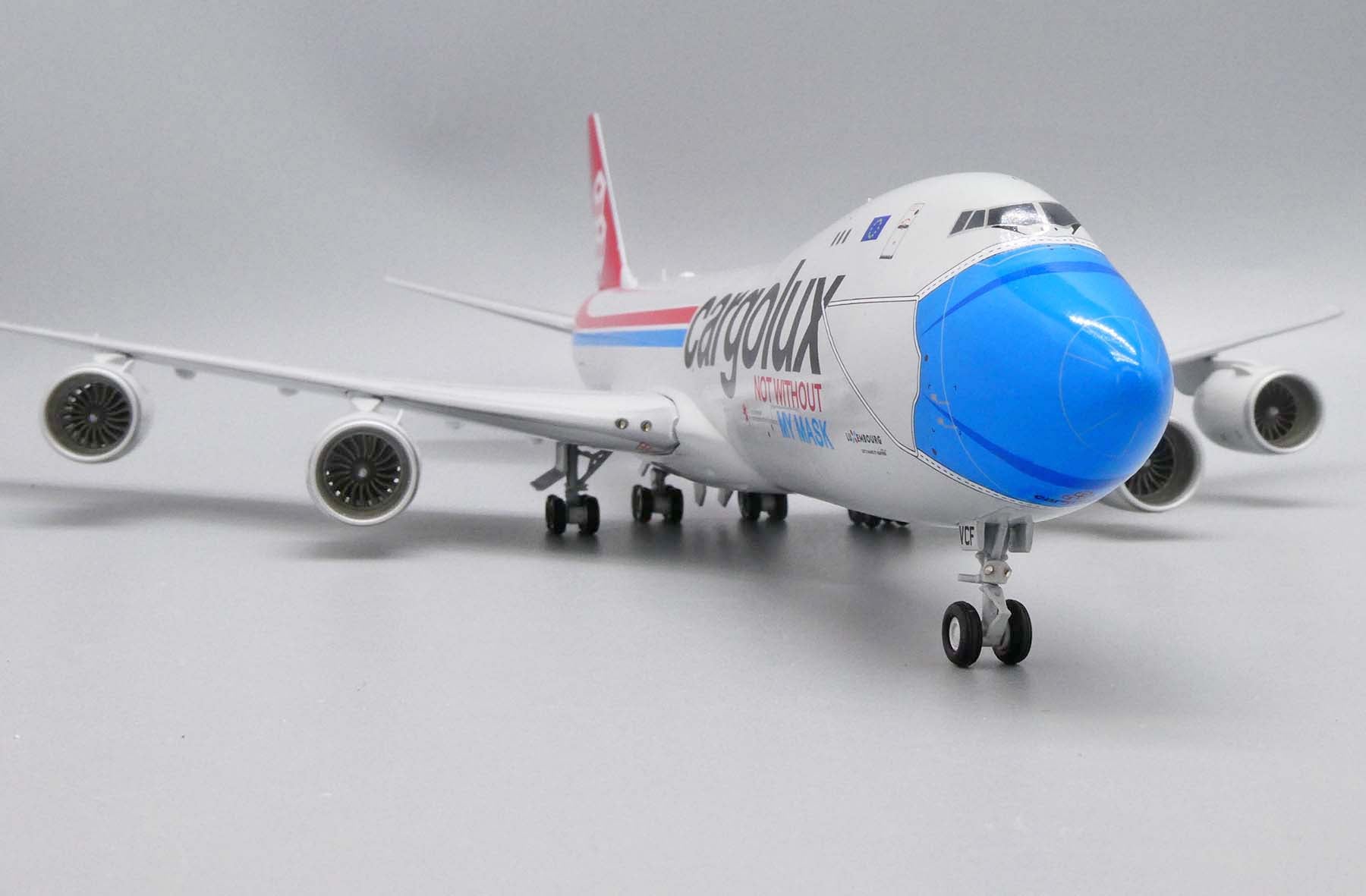 新年の贈り物 BOEING cargolux 航空機 747-200F 1:500 航空機 - www