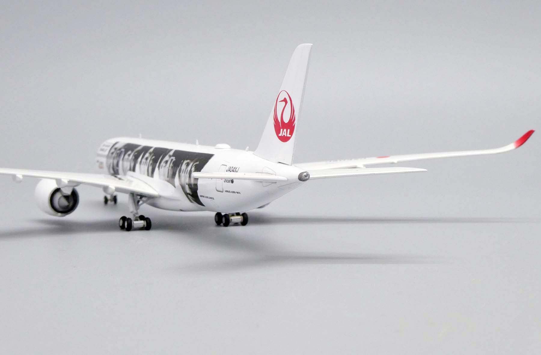 1:400 JC Wings Japan Airlines Airbus A350-900XWB 