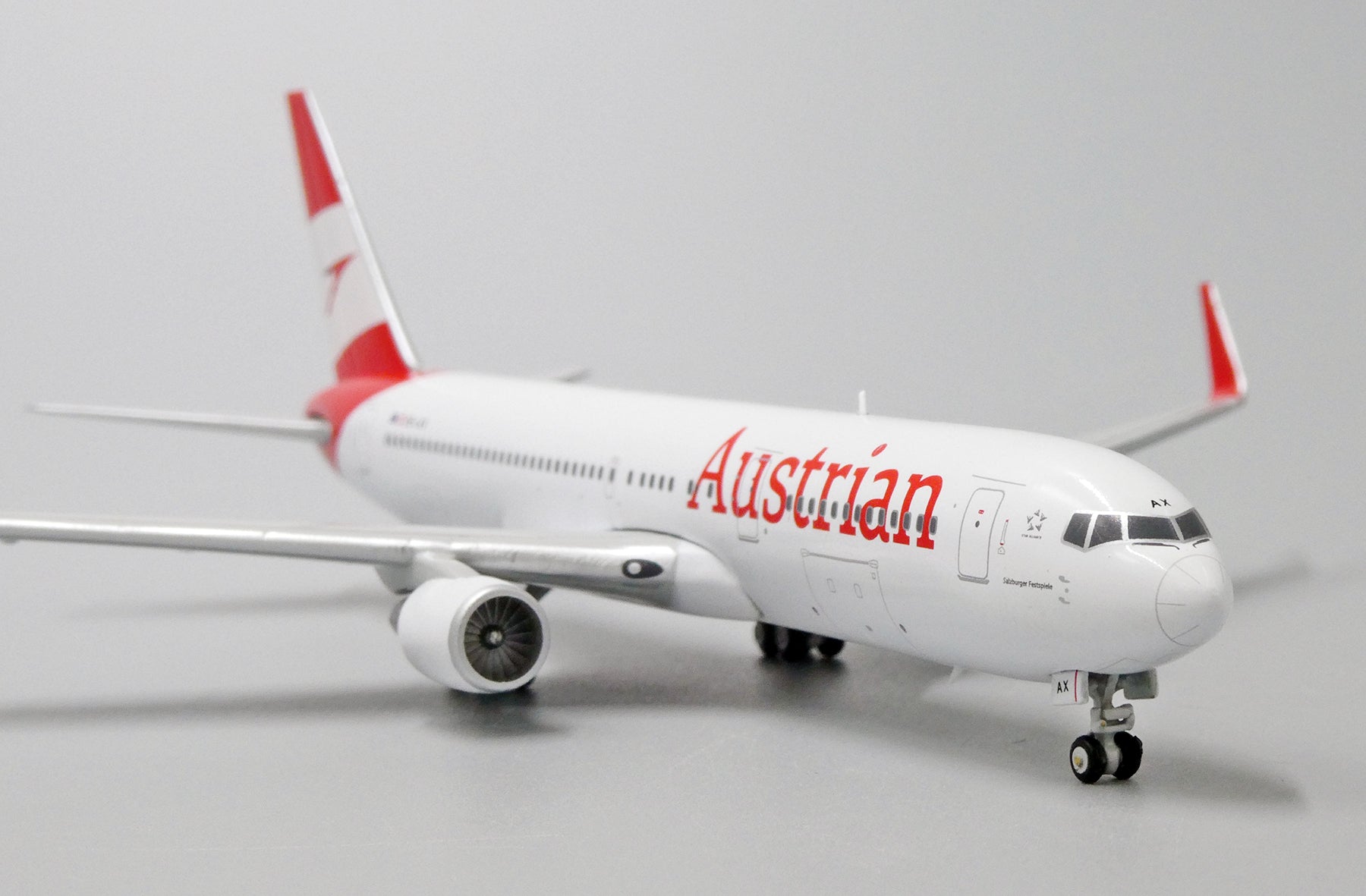 1:400 JC Wings Austrian Airlines Boeing 767-300ER 