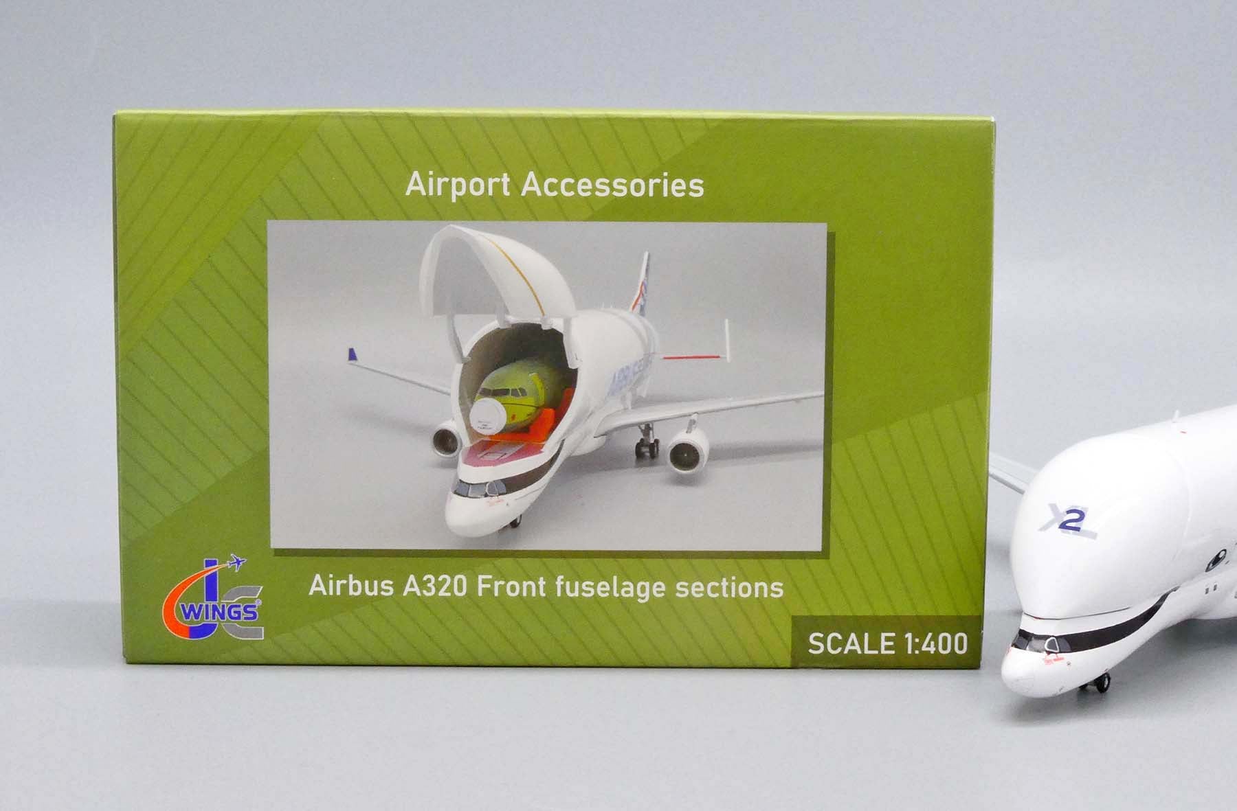 1:400 JC Wings Beluga Accessories (Front Fuselage Sections Set) JCGSESETB