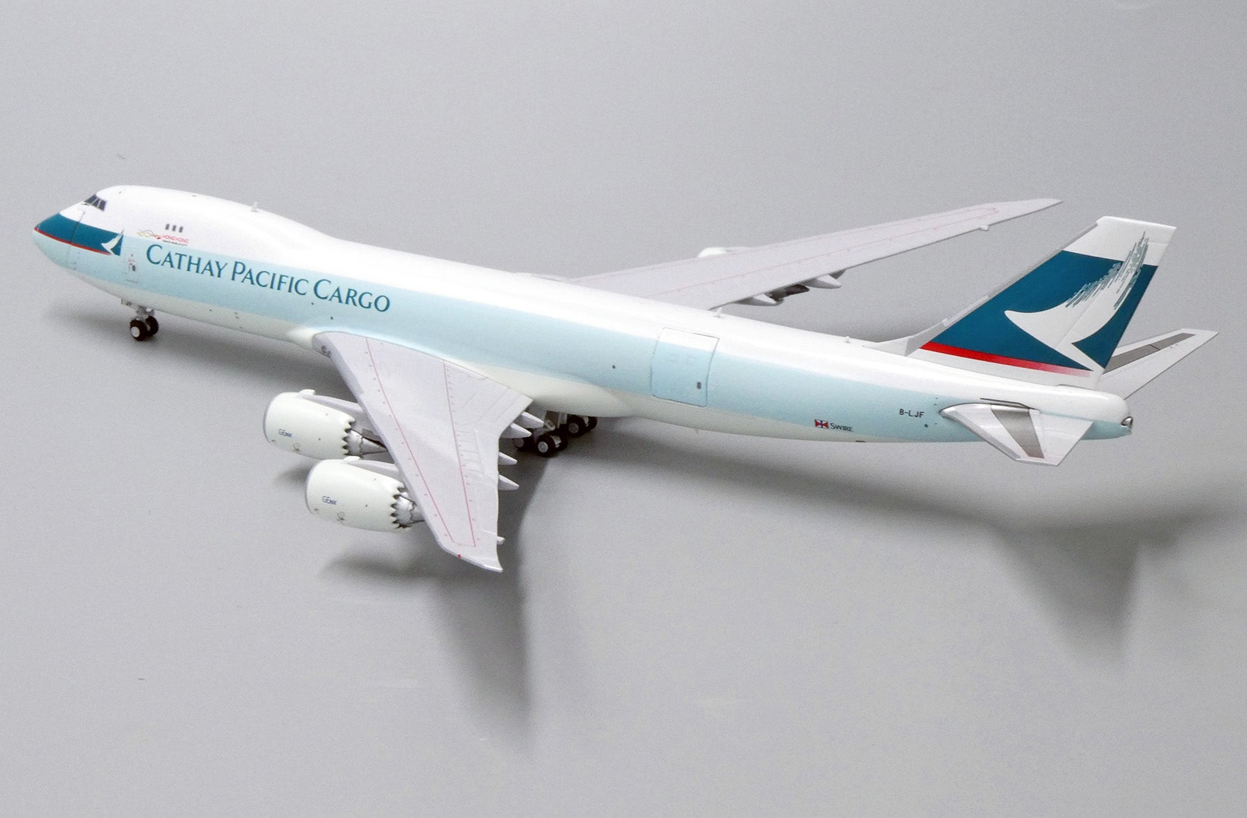 1:400 JC Wings Cathay Pacific Cargo 747-8F B-LJF 