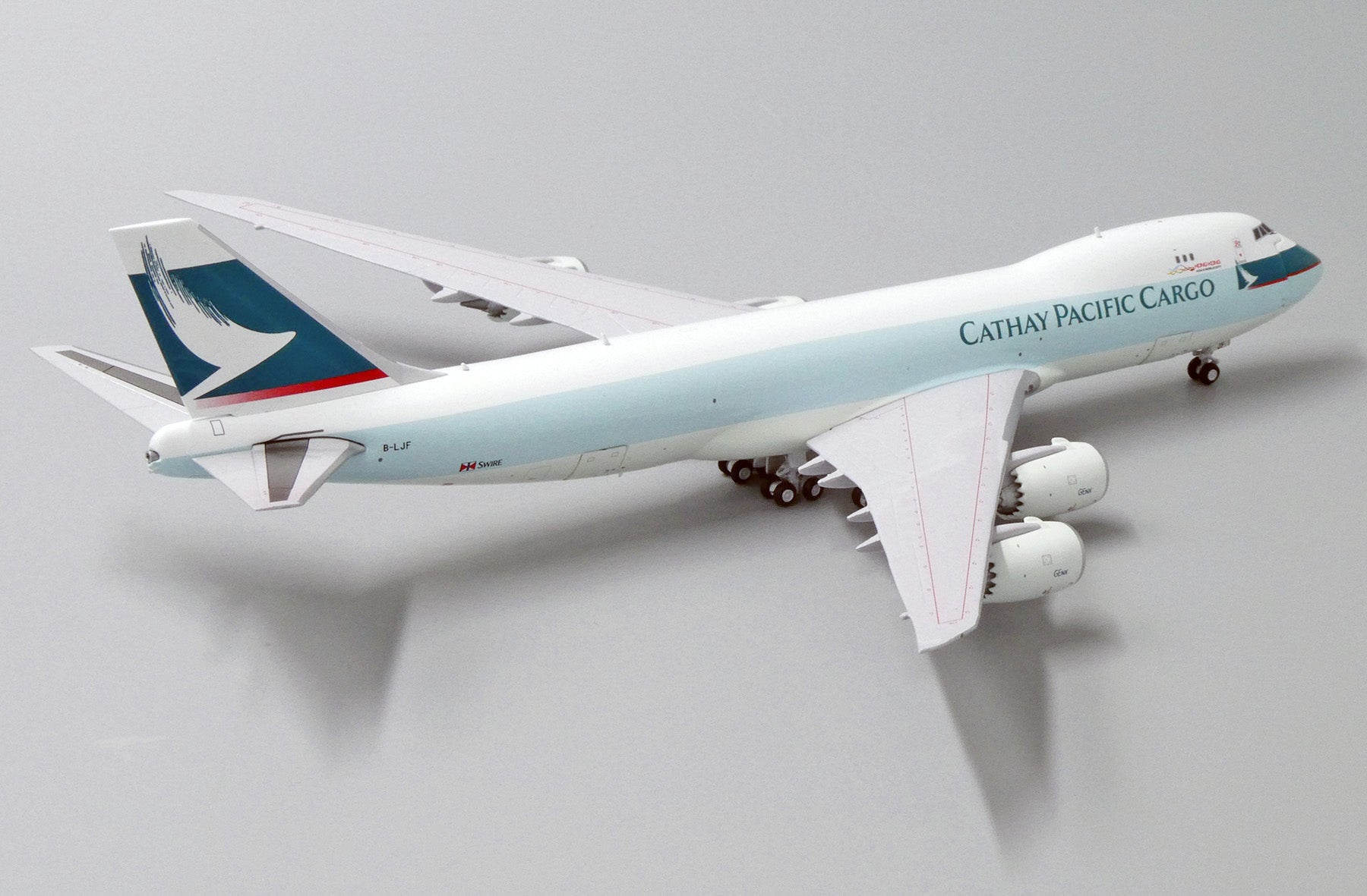 1:400 JC Wings Cathay Pacific Cargo 747-8F B-LJF 