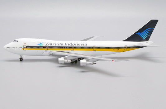 1:400 JC Wings Garuda Indonesia Boeing 747-200 "Singapore Hybrid" 9V-SQL DK4001GIA