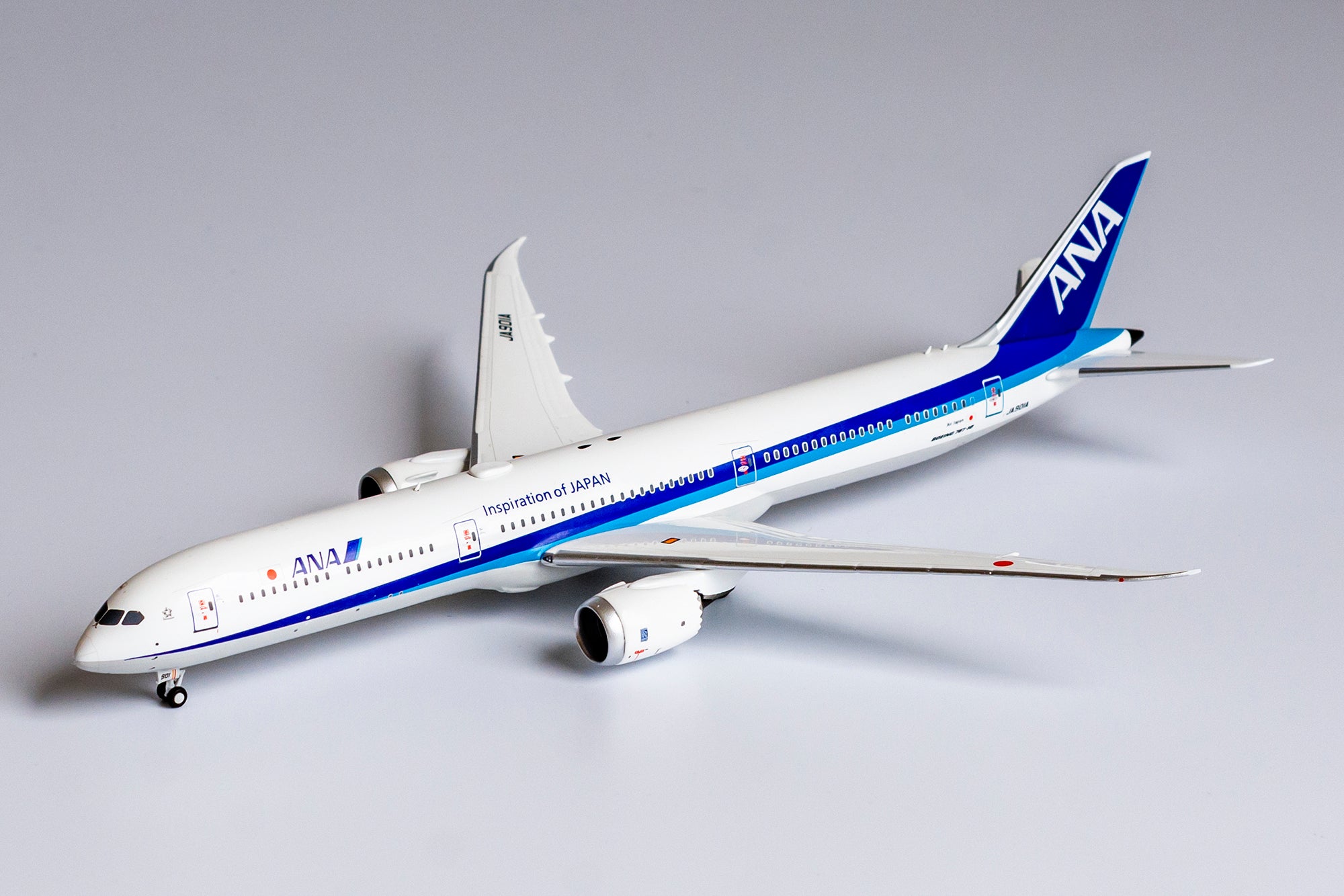1:400 NG Models All Nippon Airways (ANA) 787-10 Dreamliner JA901A 