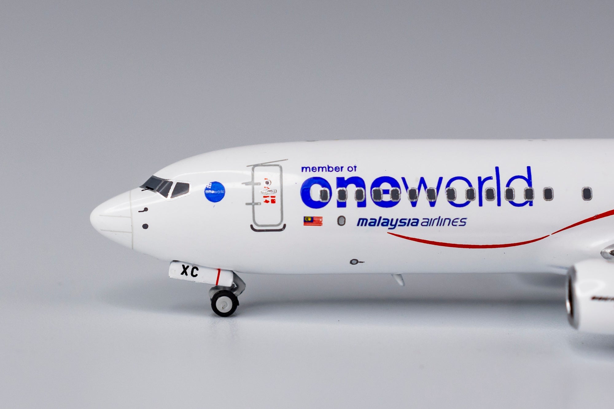 1:400 NG Models Malaysia Airlines Boeing 737-800 