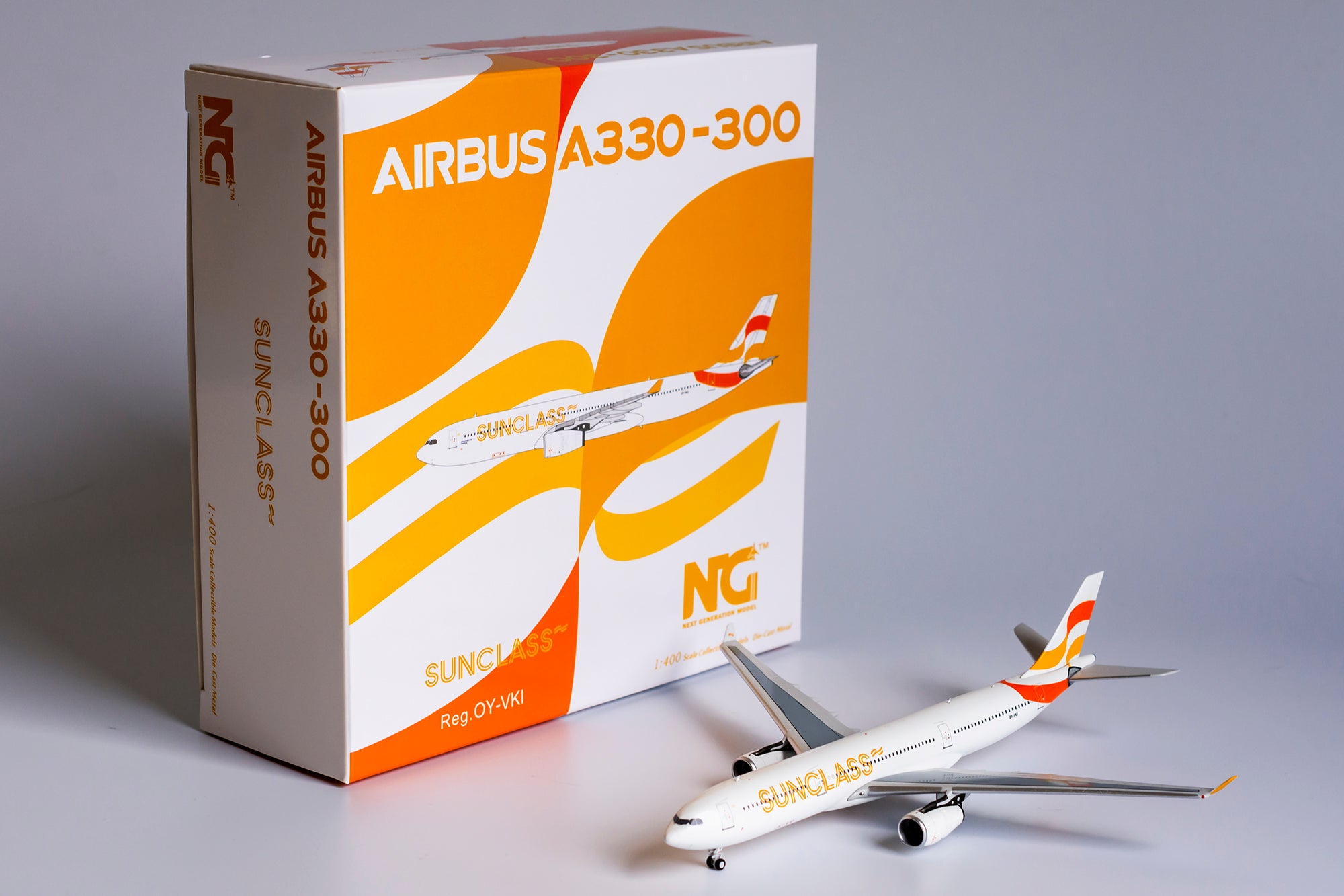 1:400 NG Models Sunclass Airlines Airbus A330-200 OY-VKI NG62025