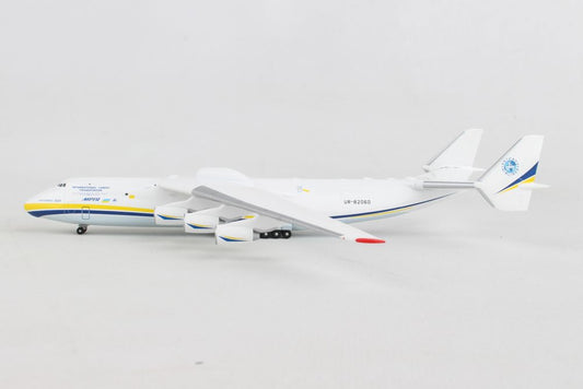 1:400 Herpa Wings Antonov Airlines Antonov AN-225 Mriya UR-82060 562768