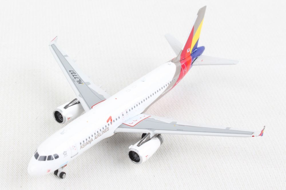 1:400 Phoenix Models Asiana Airlines Airbus A320-200 HL7737 11684