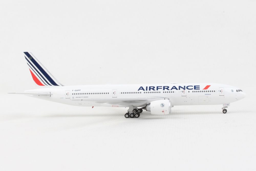 1:400 Phoenix Models Air France Boeing 777-200ER F-GSPP PH4401