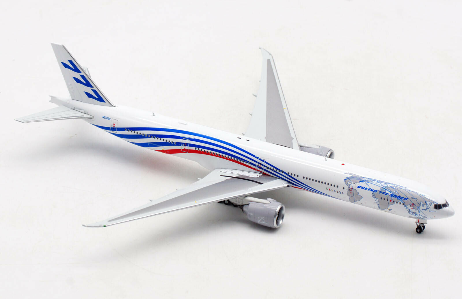 1:400 Aviation400 Boeing House Colors 777-300ER N5016R AV4091